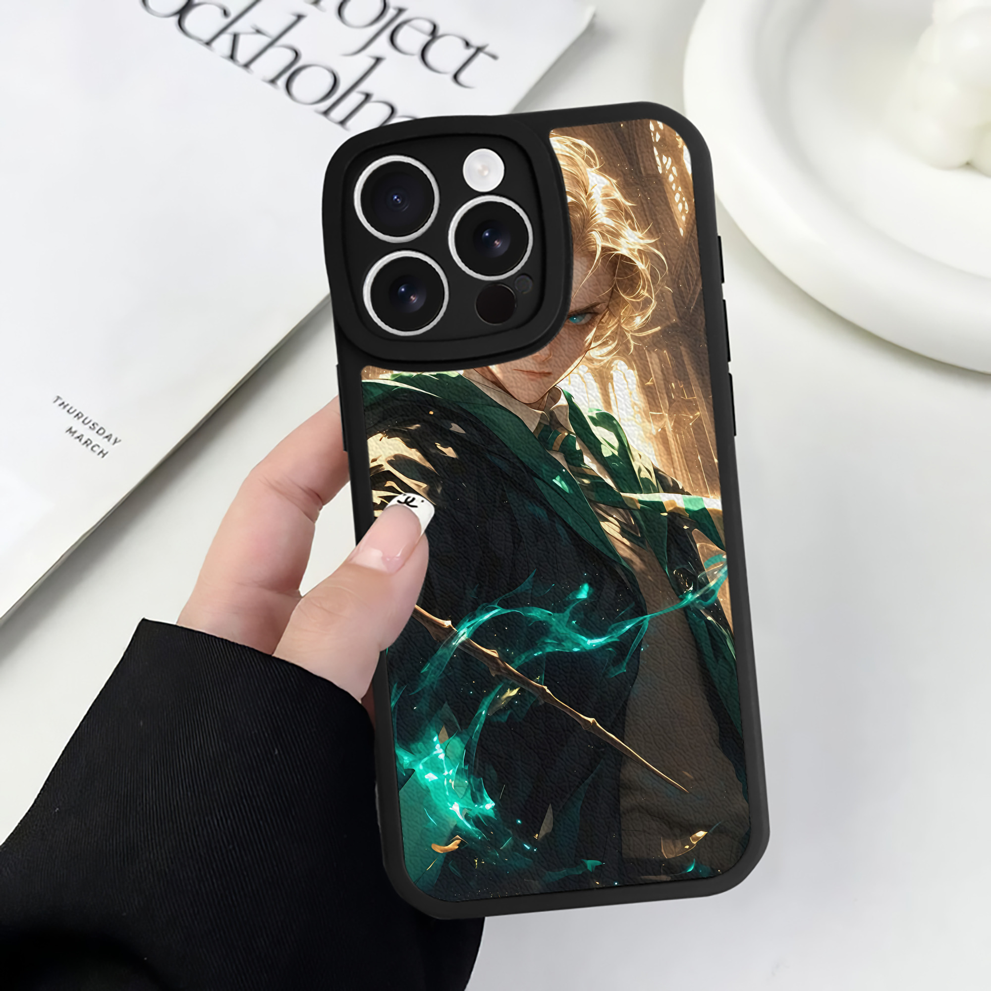 （画像用） Harry Potter ハリー・ポッターシリーズ 【iPhone 16シリーズ対応】シリコンスマホケース（レザー調） 材質：シリコン